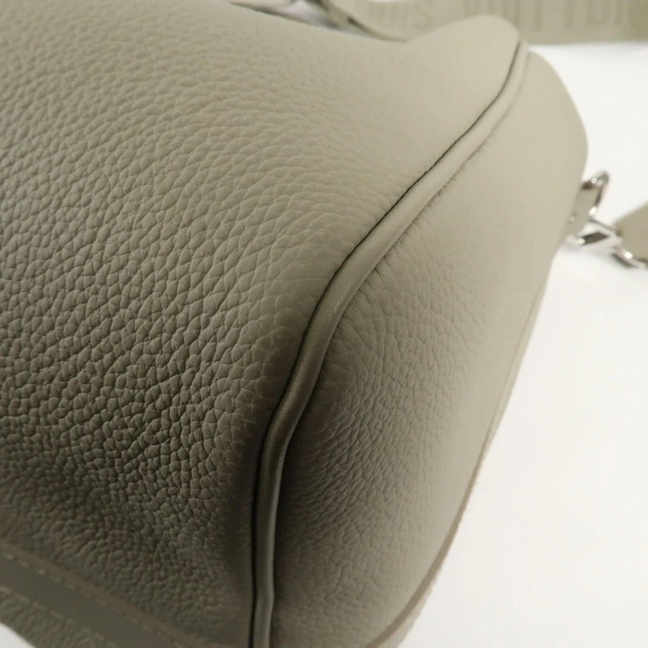 LOUIS VUITTON Keepall M22609 兩用包 牛皮 灰色 / Grey 牛皮 中古品A - 縮圖 16