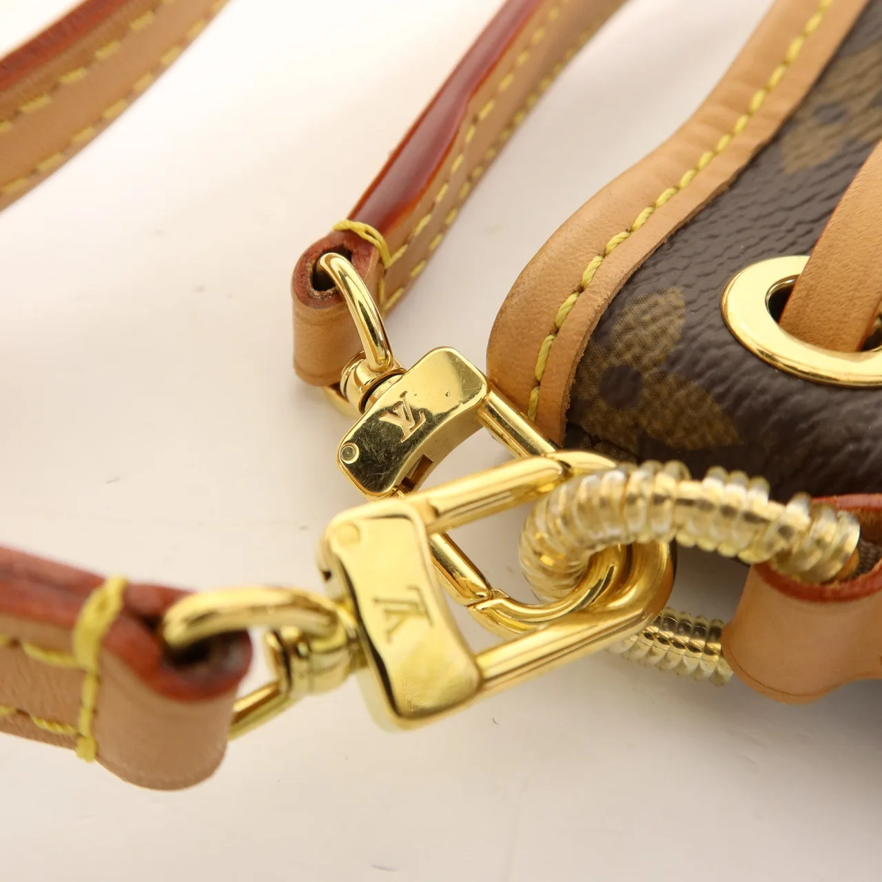 LOUIS VUITTON Nano Noe M81266 兩用包 塗層帆布 棕色 / Brown 塗層帆布 中古品A - 縮圖 9