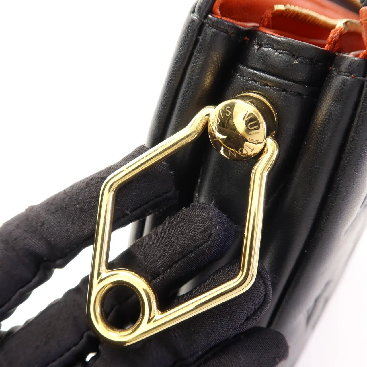 LOUIS VUITTON Coussin M21259 兩用包 羊皮 黑色 / Black 羊皮 中古品A - 縮圖 8