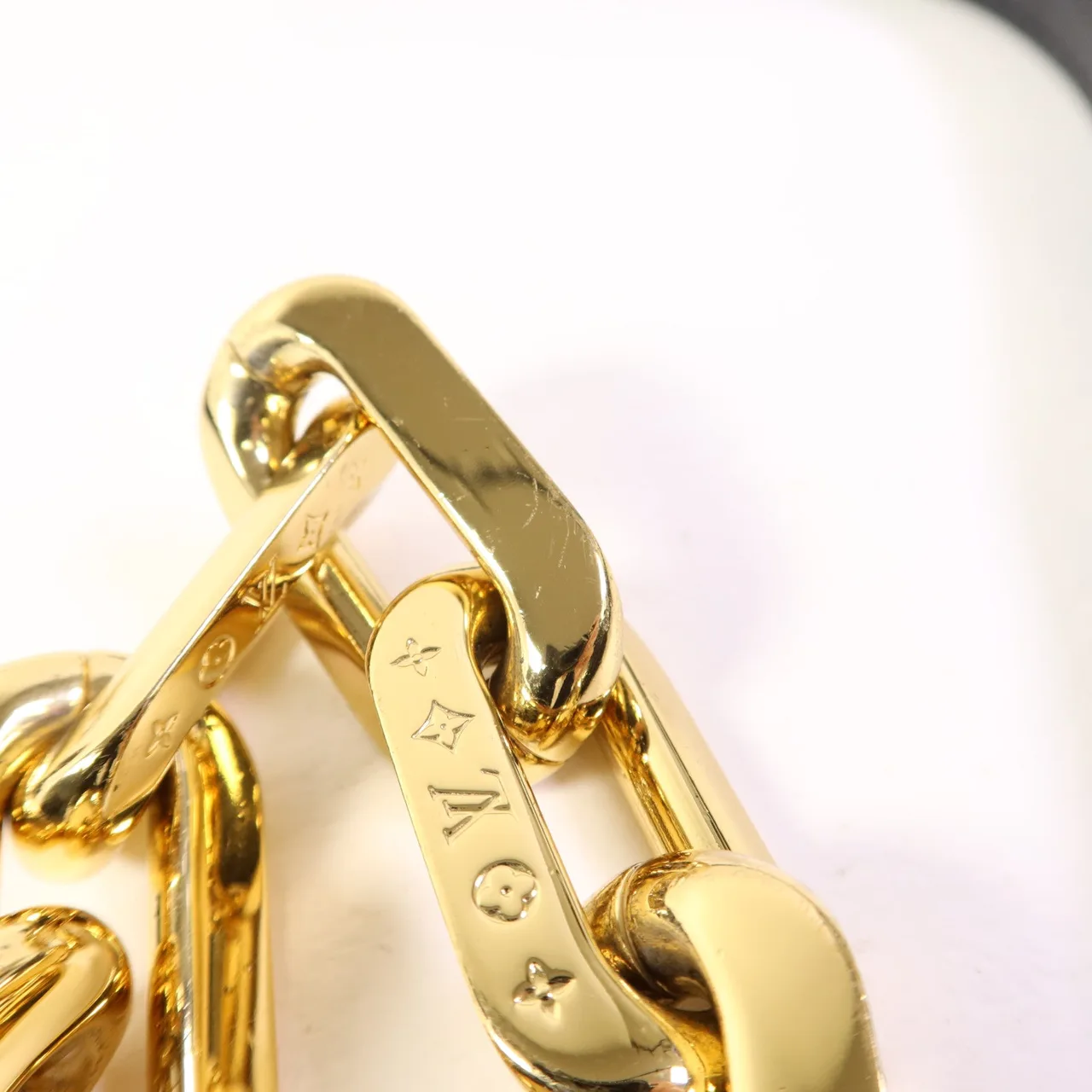 LOUIS VUITTON Coussin M21259 兩用包 羊皮 黑色 / Black 羊皮 中古品A - 縮圖 16