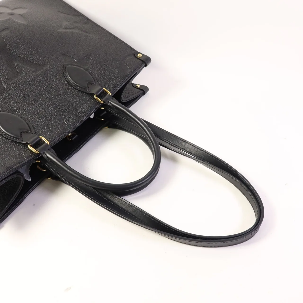 LOUIS VUITTON OnTheGo M45595 兩用包 牛皮 黑色 / Black 牛皮 中古品B - 縮圖 5