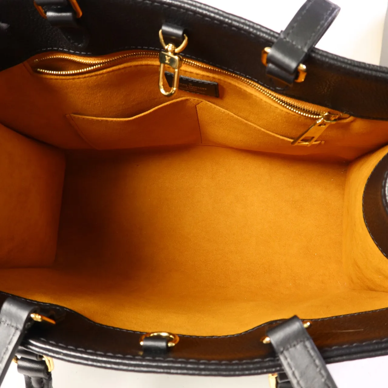 LOUIS VUITTON OnTheGo M45595 兩用包 牛皮 黑色 / Black 牛皮 中古品B - 縮圖 6