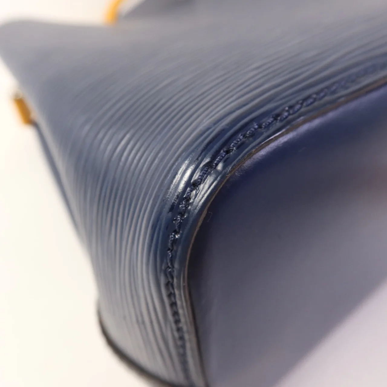 LOUIS VUITTON NeoNoe M53610 兩用包 牛皮 海軍藍 / 黃色 / Navy/Yellow 牛皮 中古品A - 縮圖 16