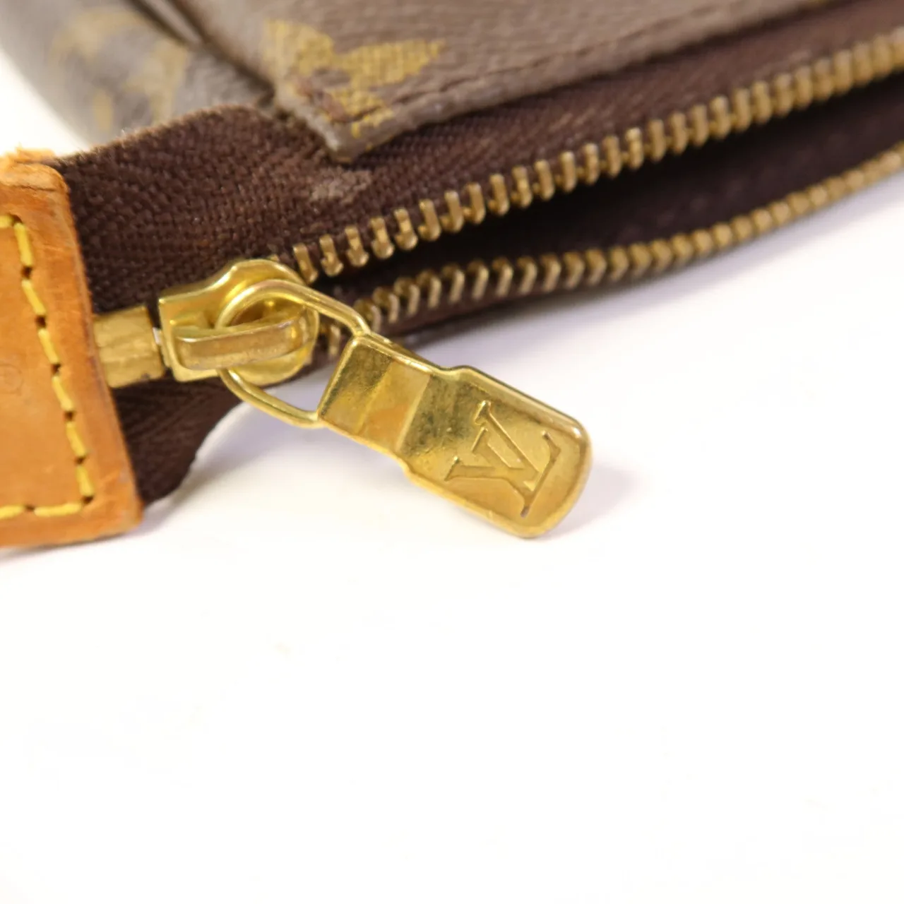 LOUIS VUITTON Pochette Accessoires M51980 化妝箱包 塗層帆布 棕色 / Brown 塗層帆布 中古品B - 縮圖 9