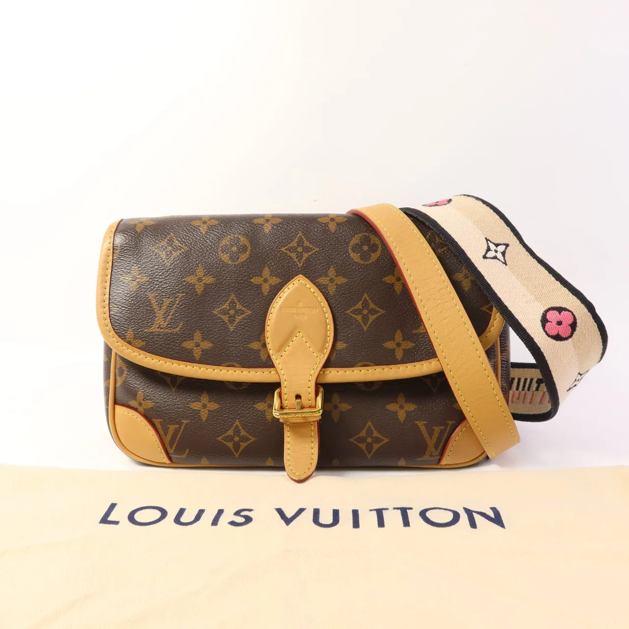 LOUIS VUITTON Diane M45985 兩用包 塗層帆布 棕色 / Brown 塗層帆布 中古品B - 縮圖 23