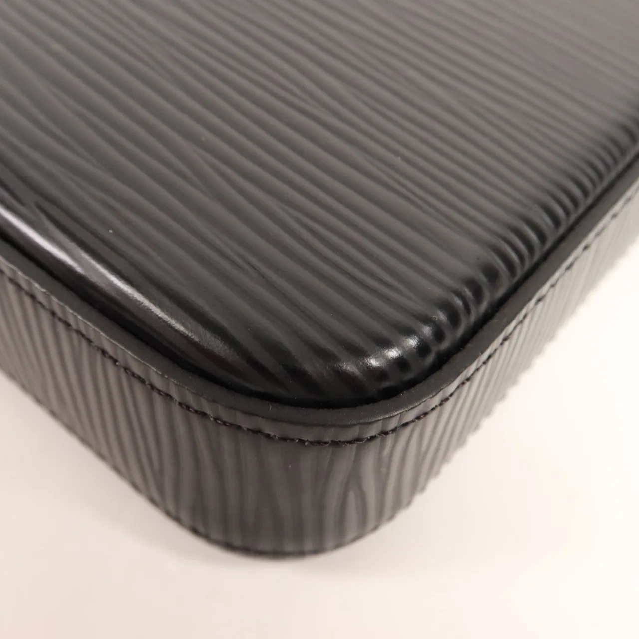 LOUIS VUITTON Felicie M62648 Shoulder Bag Leather 黑色 Leather Rank A - Thumbnail 11