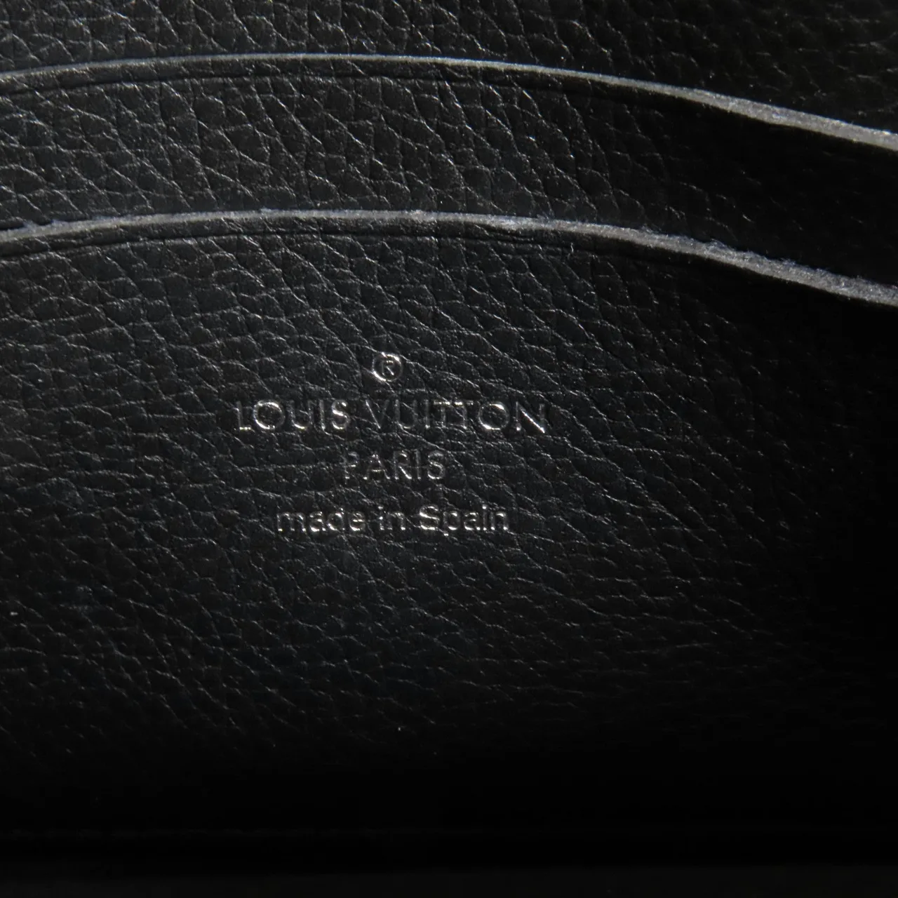 LOUIS VUITTON Lock Me M63471 肩背包 牛皮 黑色 / Black 牛皮 中古品B - 縮圖 8