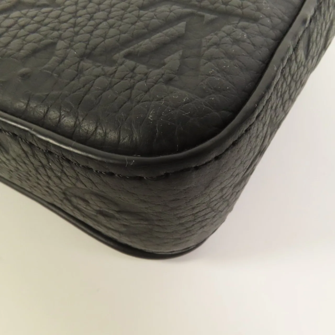 LOUIS VUITTON S-Lock M81524 Shoulder Bag Calfskin 黑色 / Black Calfskin Rank A - Thumbnail 12