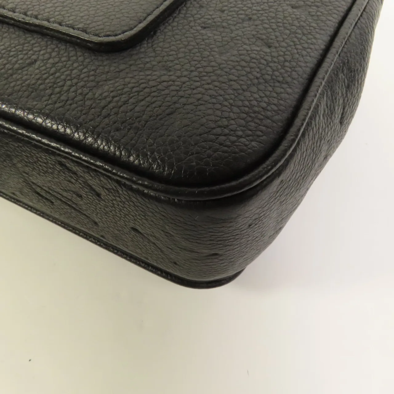 LOUIS VUITTON Marceau M46200 肩背包 牛皮 黑色 / Black 牛皮 中古品B - 縮圖 11
