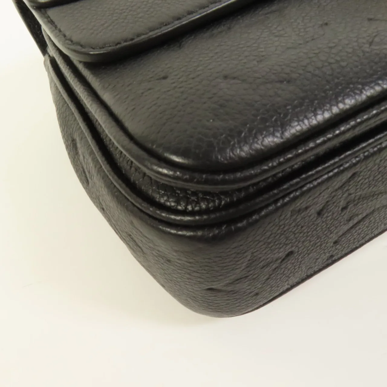 LOUIS VUITTON Marceau M46200 肩背包 牛皮 黑色 / Black 牛皮 中古品B - 縮圖 13