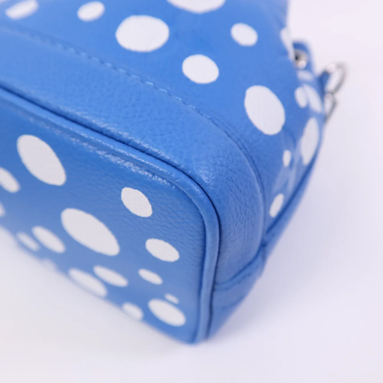 LOUIS VUITTON Nano Noe M81985 2-Way Bag Calfskin 白色 / 藍色 / Blue/White Calfskin Like New - Thumbnail 9