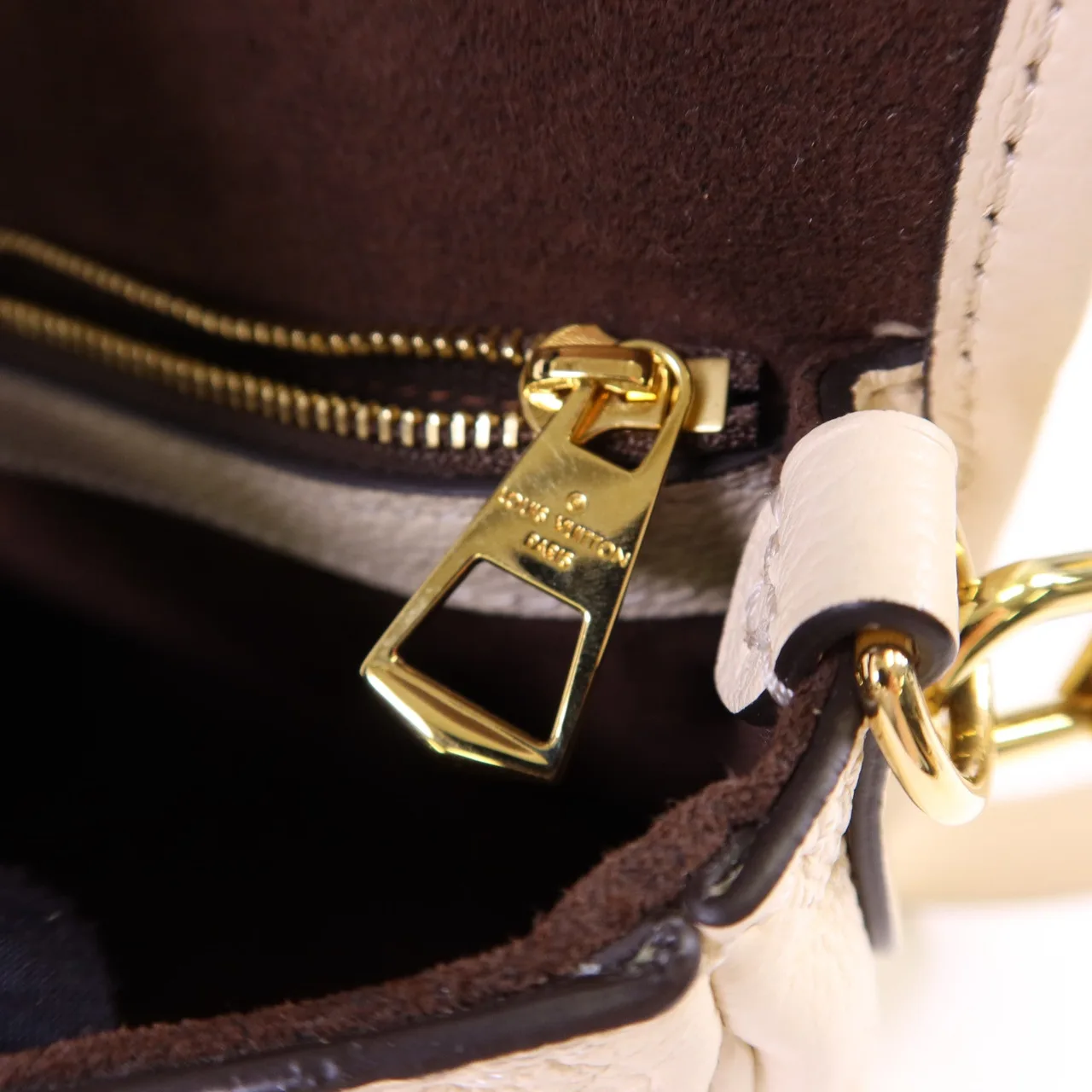 LOUIS VUITTON Diane M46388 2-Way Bag Calfskin 米色 Calfskin Rank A - Thumbnail 8