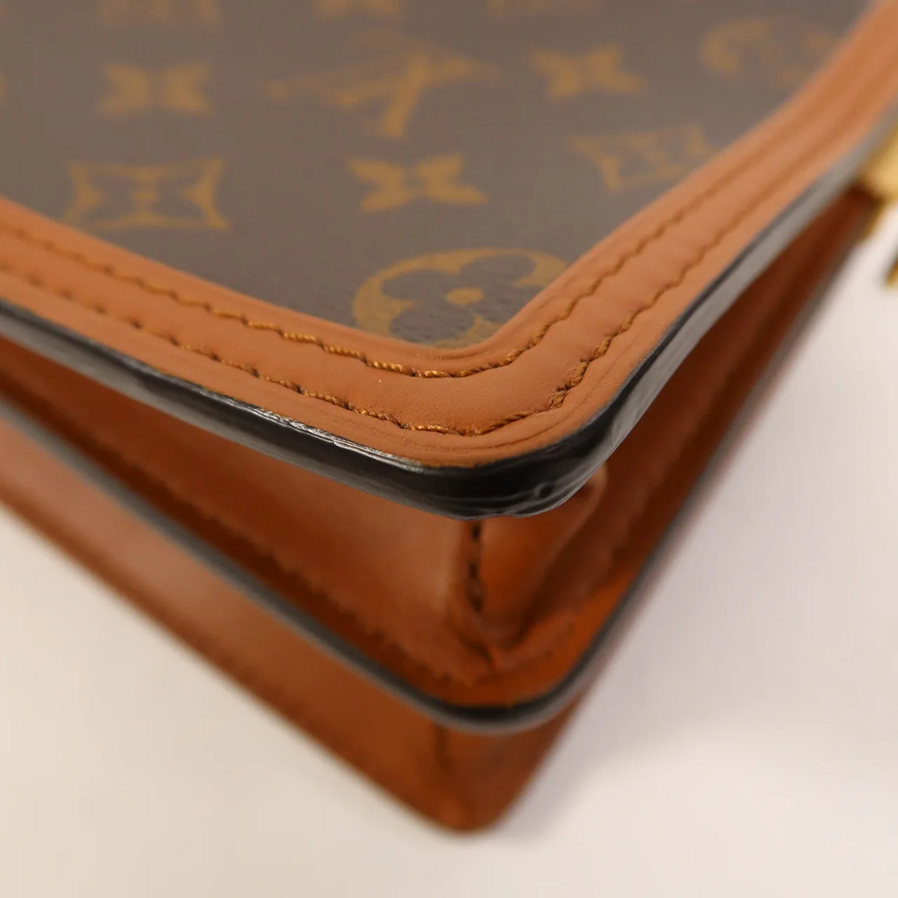 LOUIS VUITTON Mini Dauphine M44580 Shoulder Bag Coated Canvas 棕色 / Brown Coated Canvas Rank A - Thumbnail 12