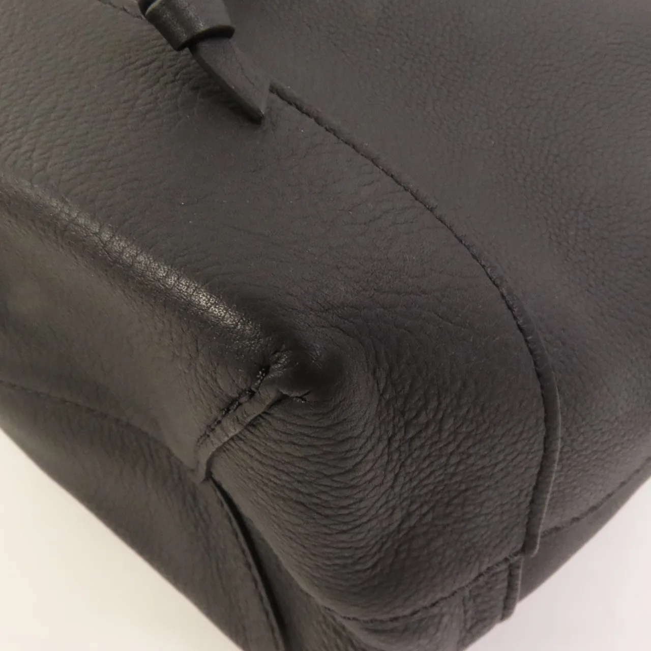 LOUIS VUITTON Lock Me Backpack M41815 Backpack Calfskin 黑色 / Black Calfskin Rank A - Thumbnail 11