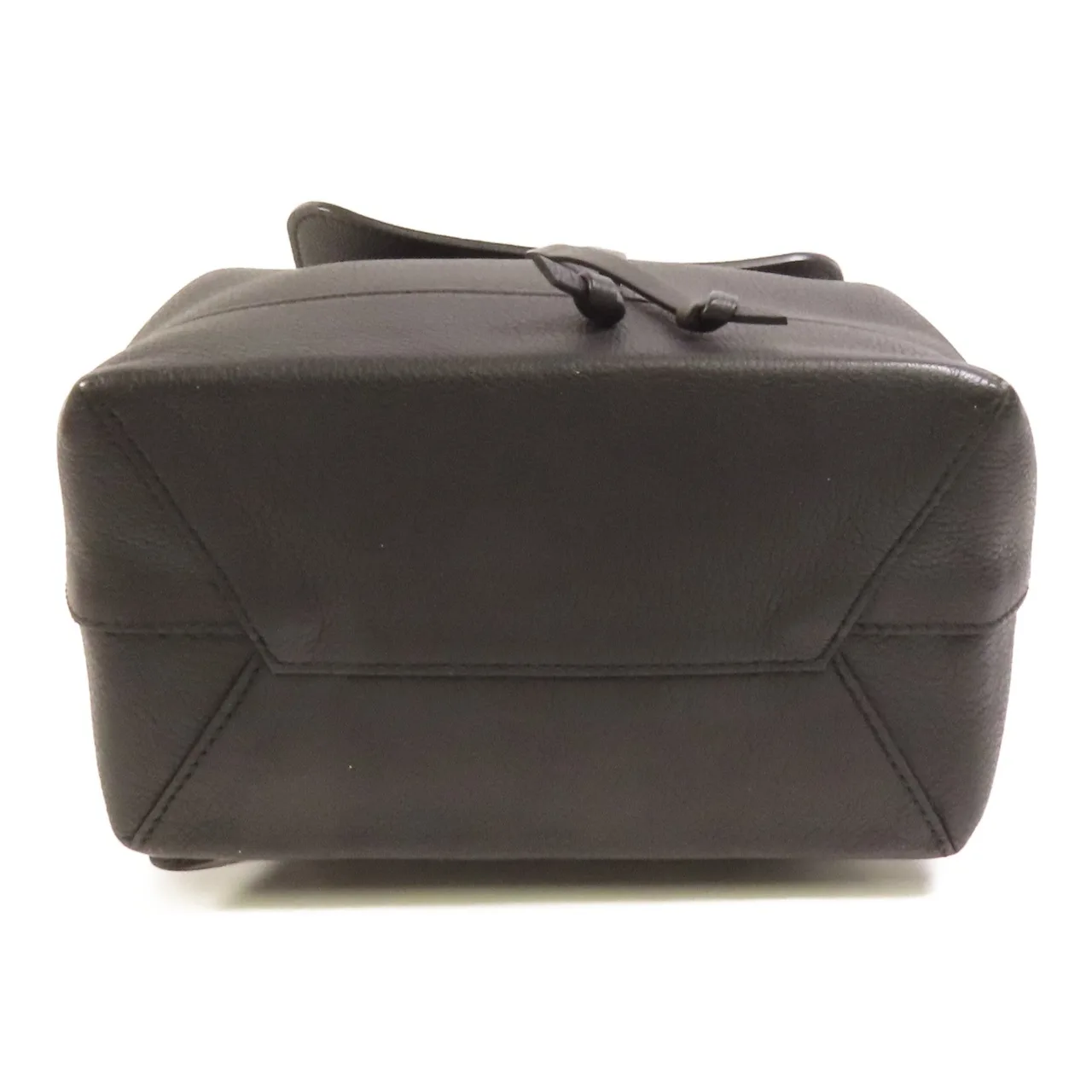 LOUIS VUITTON Lock Me Backpack M41815 Backpack Calfskin 黑色 / Black Calfskin Rank A - Thumbnail 4