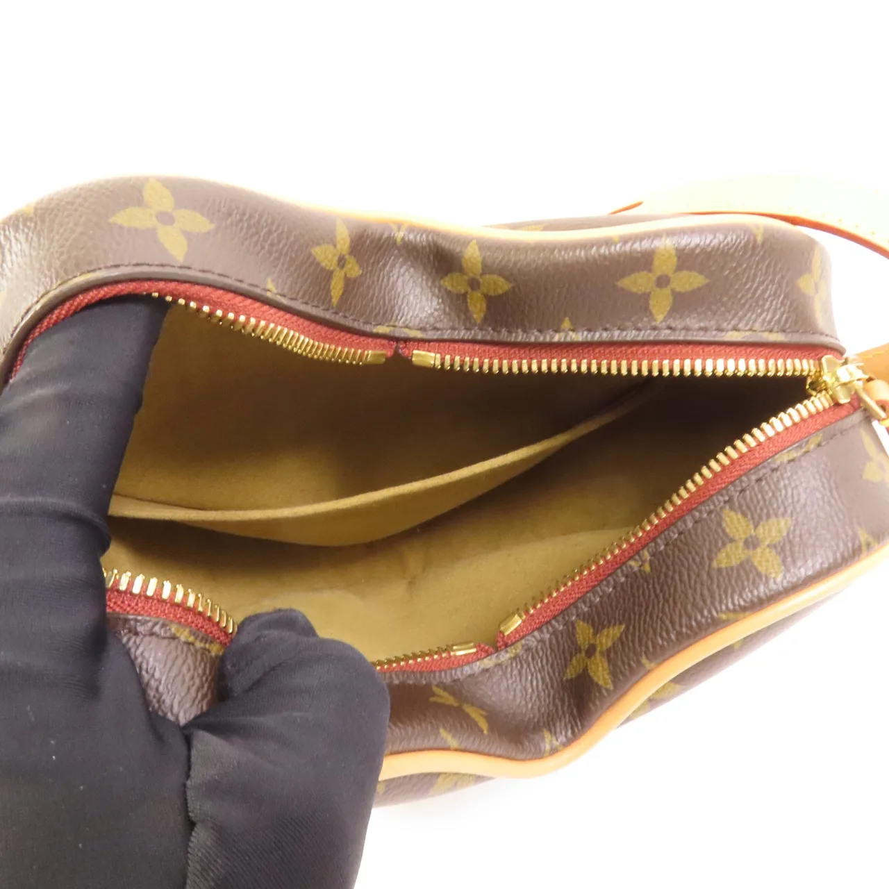 LOUIS VUITTON Game On Coeur M57456 Shoulder Bag Coated Canvas 棕色 / Brown Coated Canvas Rank A - Thumbnail 8