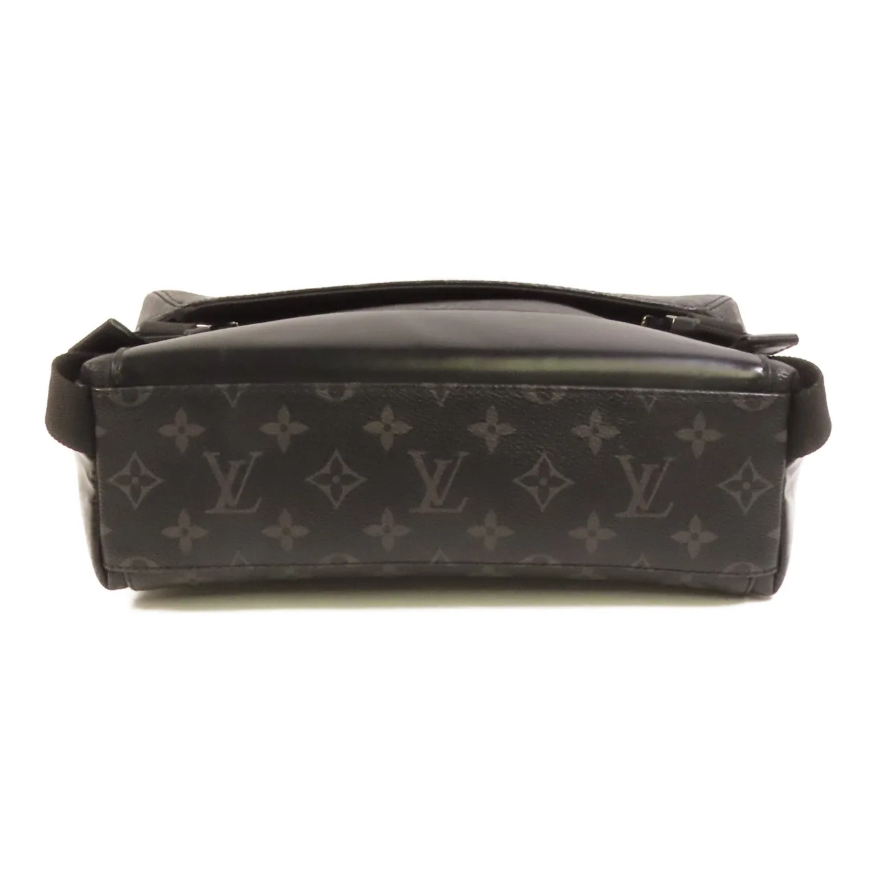 LOUIS VUITTON Outdoor Messenger M30233 肩背包 塗層帆布 黑色 / Black 塗層帆布 中古品A - 縮圖 4