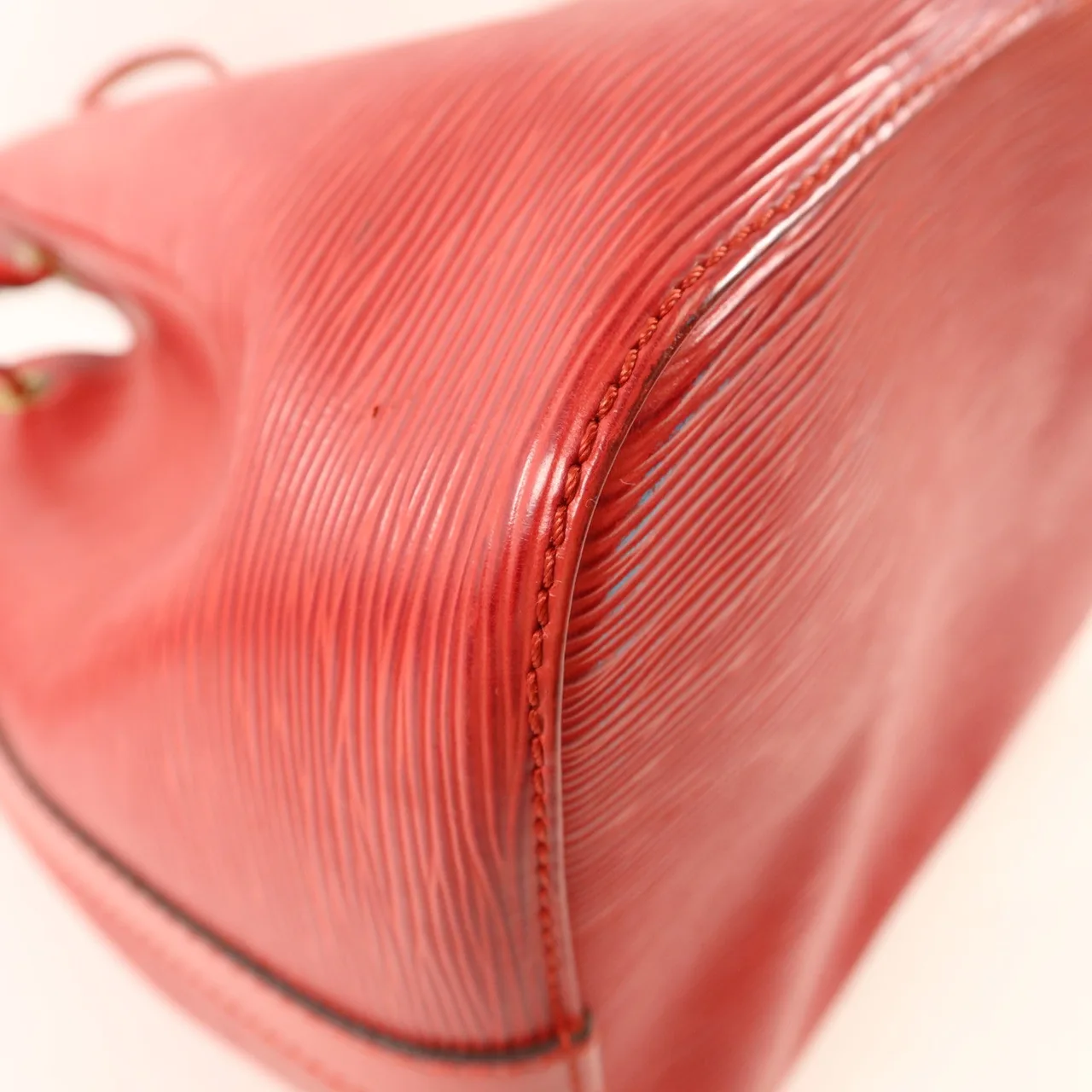 LOUIS VUITTON Noe M44107 Shoulder Bag Calfskin 紅色 Calfskin Rank B - Thumbnail 16