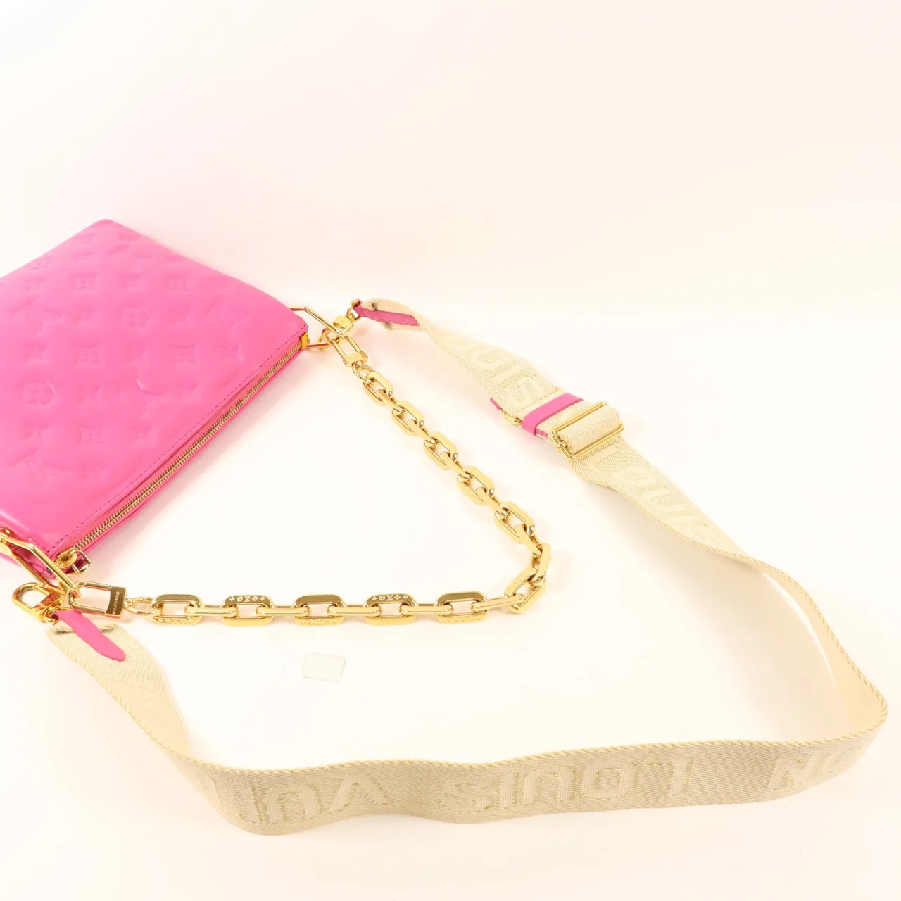 LOUIS VUITTON Coussin M21773 Shoulder Bag Lambskin 粉色 / Rose Miami Pink Lambskin Rank A - Thumbnail 5