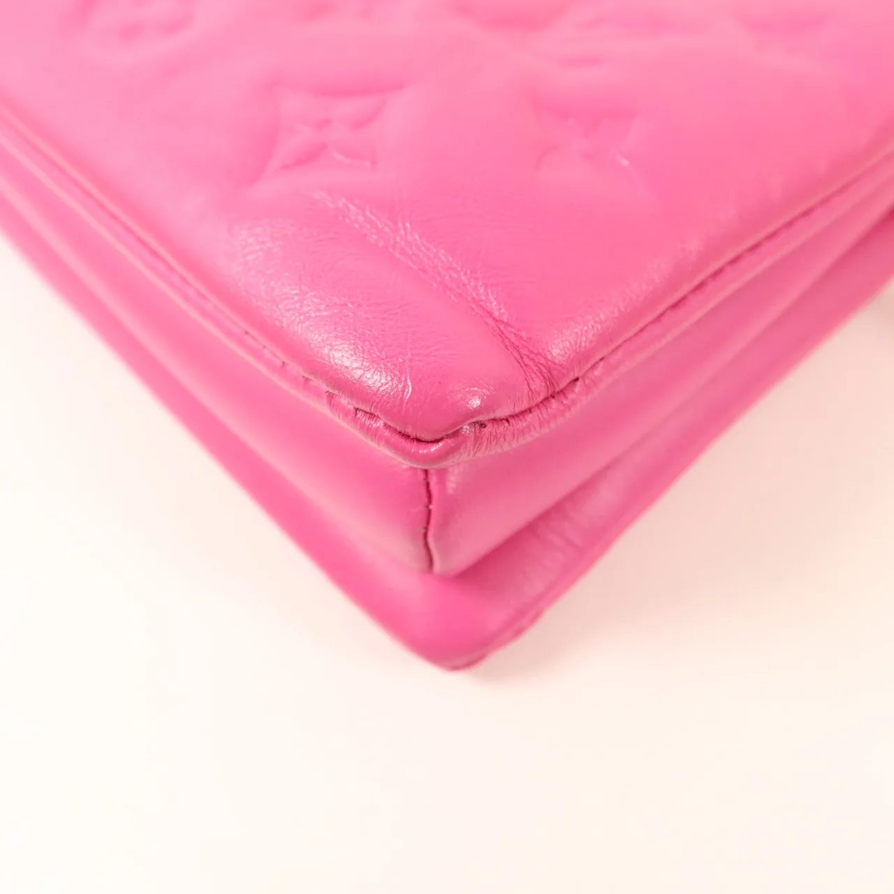 LOUIS VUITTON Coussin M21773 Shoulder Bag Lambskin 粉色 / Rose Miami Pink Lambskin Rank A - Thumbnail 13