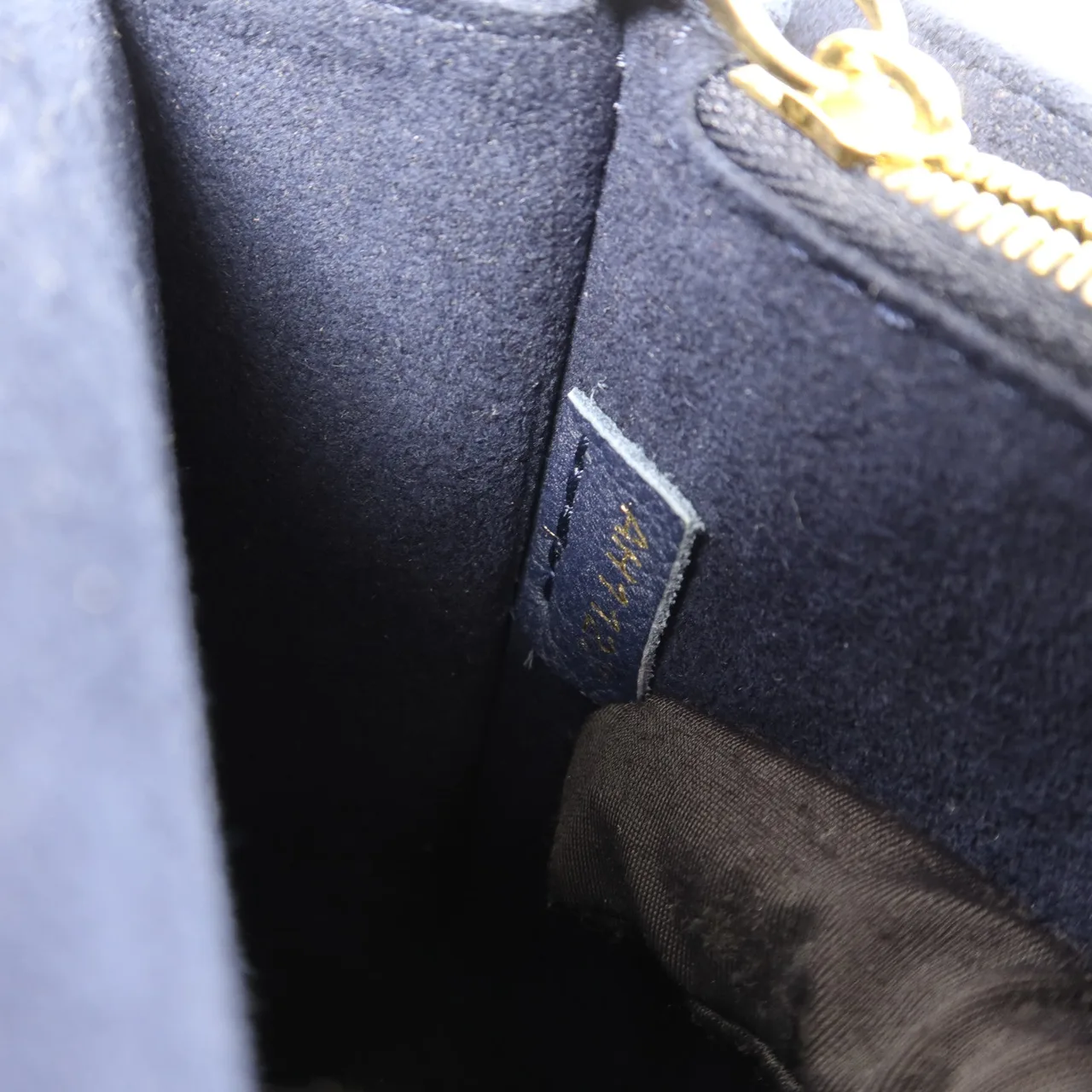 LOUIS VUITTON Victoire M44038 肩背包 塗層帆布 棕色 / 海軍藍 / Brown/Blue 塗層帆布 中古品A - 縮圖 8