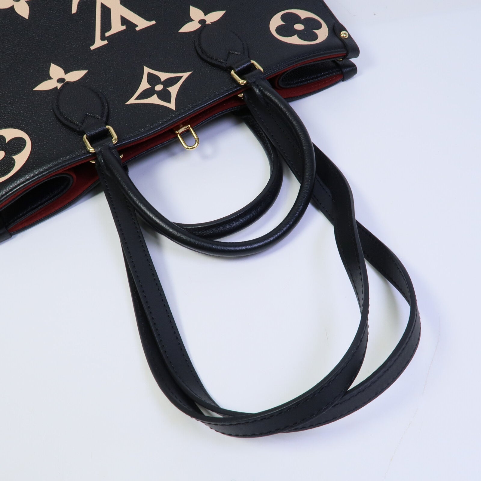 LOUIS VUITTON OnTheGo M45495 2-Way Bag Calfskin 8