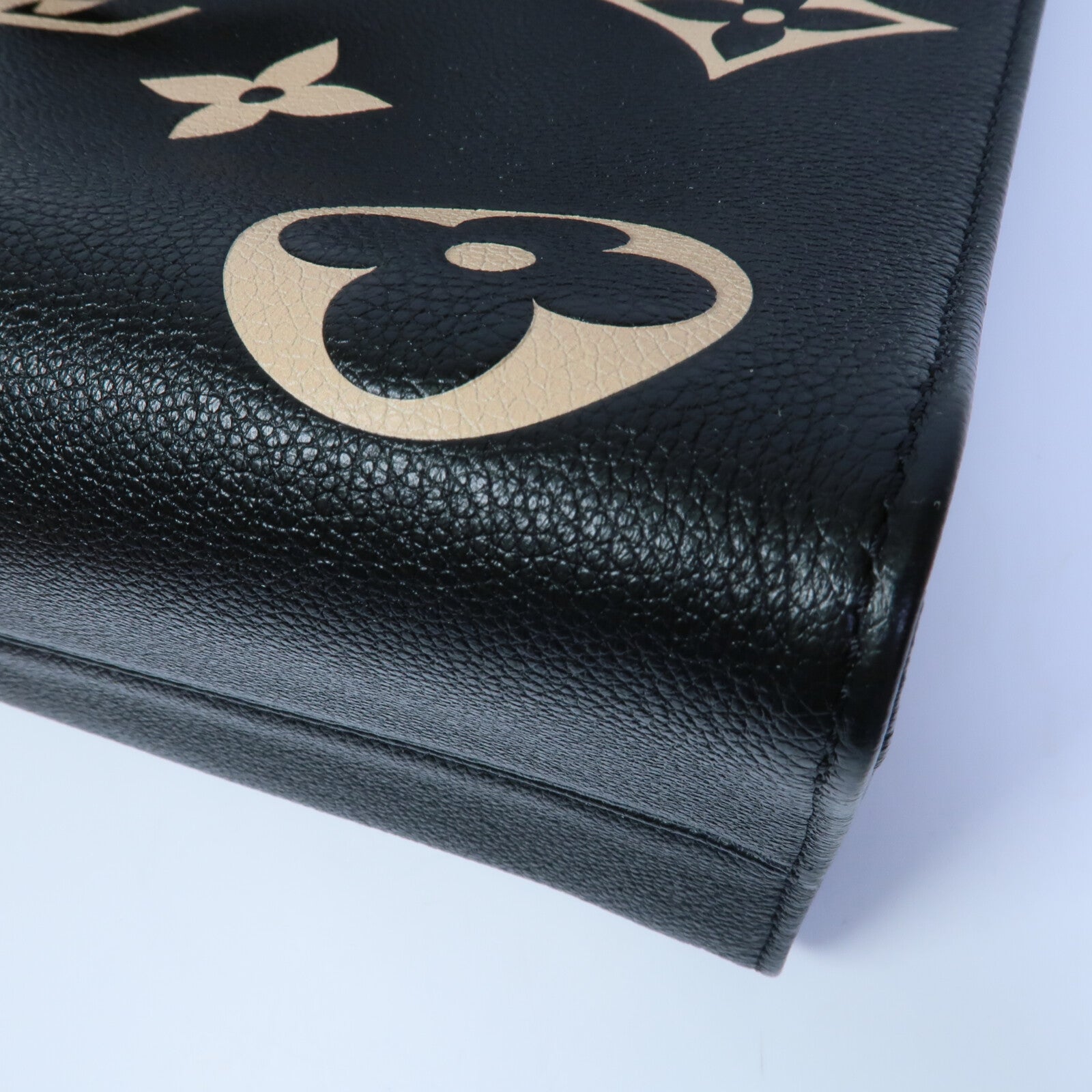 LOUIS VUITTON OnTheGo M45495 2-Way Bag Calfskin 13