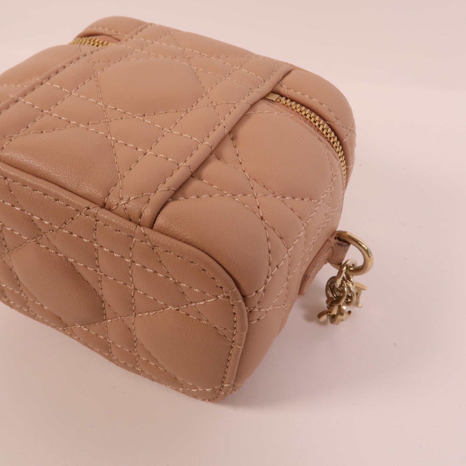 LOUIS VUITTON Vanity S0918ONMJ-M49P 兩用包 羊皮 16