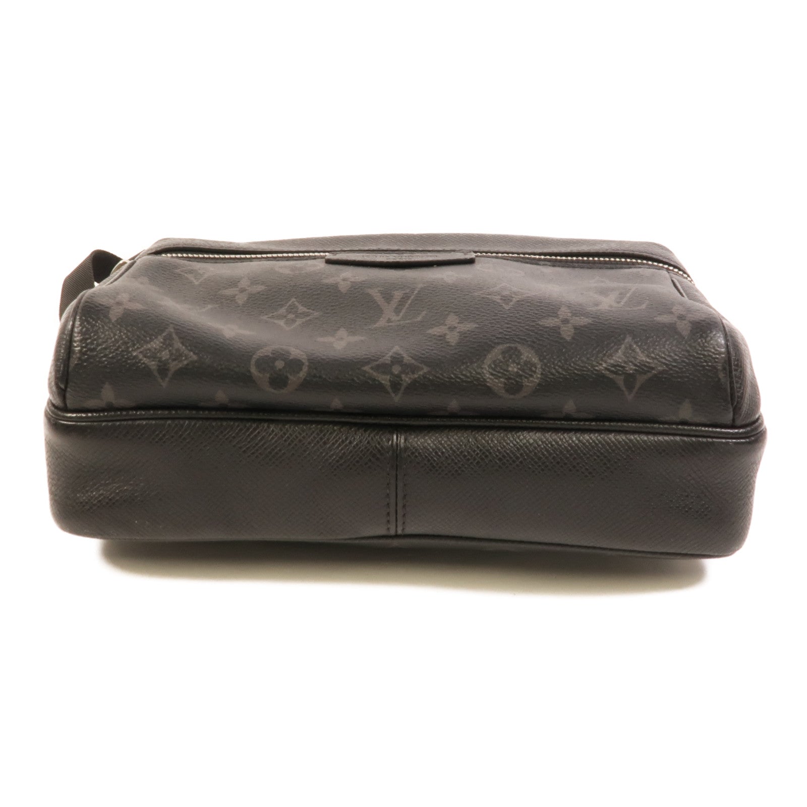 LOUIS VUITTON Outdoor Messenger M30233 Shoulder Bag Coated Canvas 4