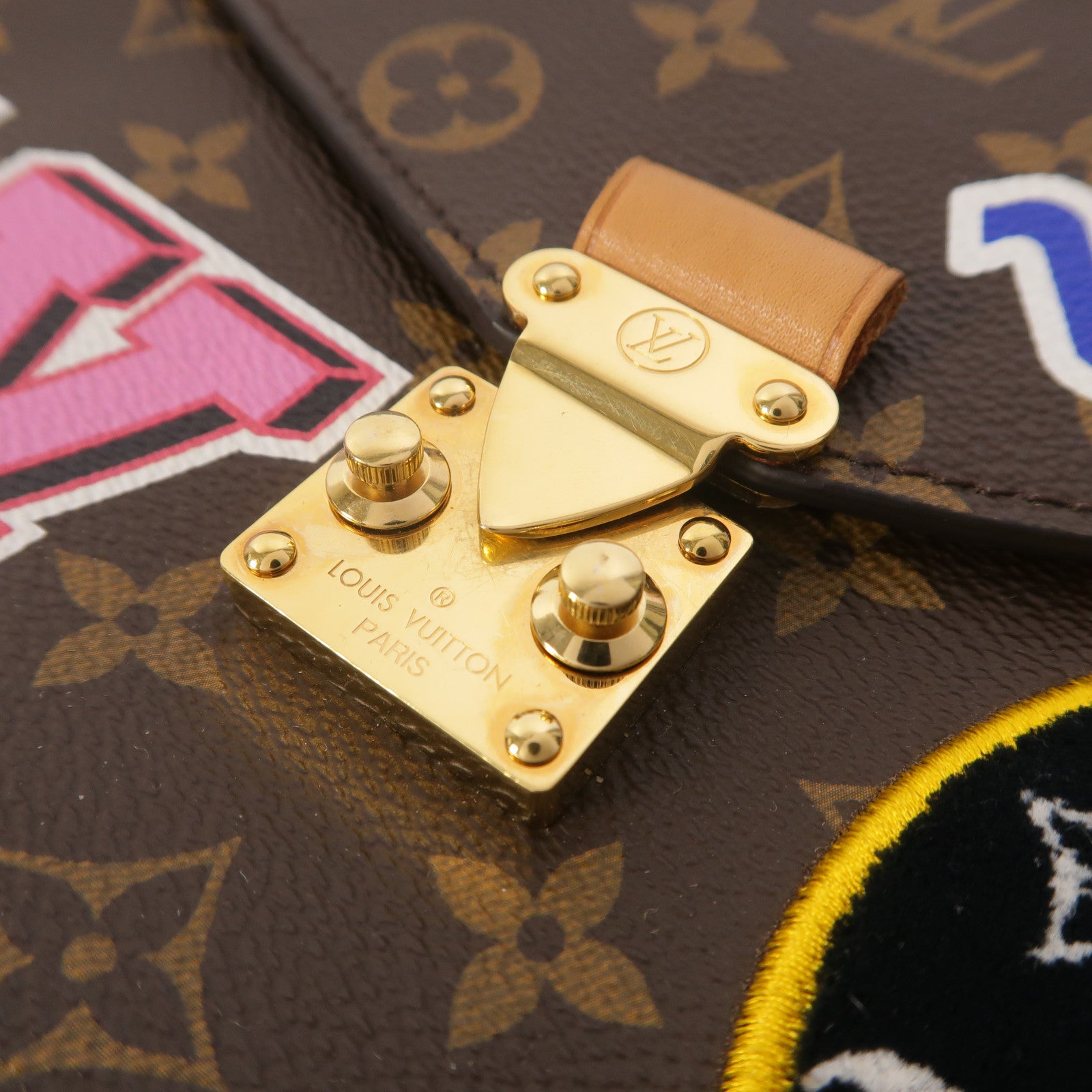 LOUIS VUITTON Pochette Metis M43991 2-Way Bag Coated Canvas 14