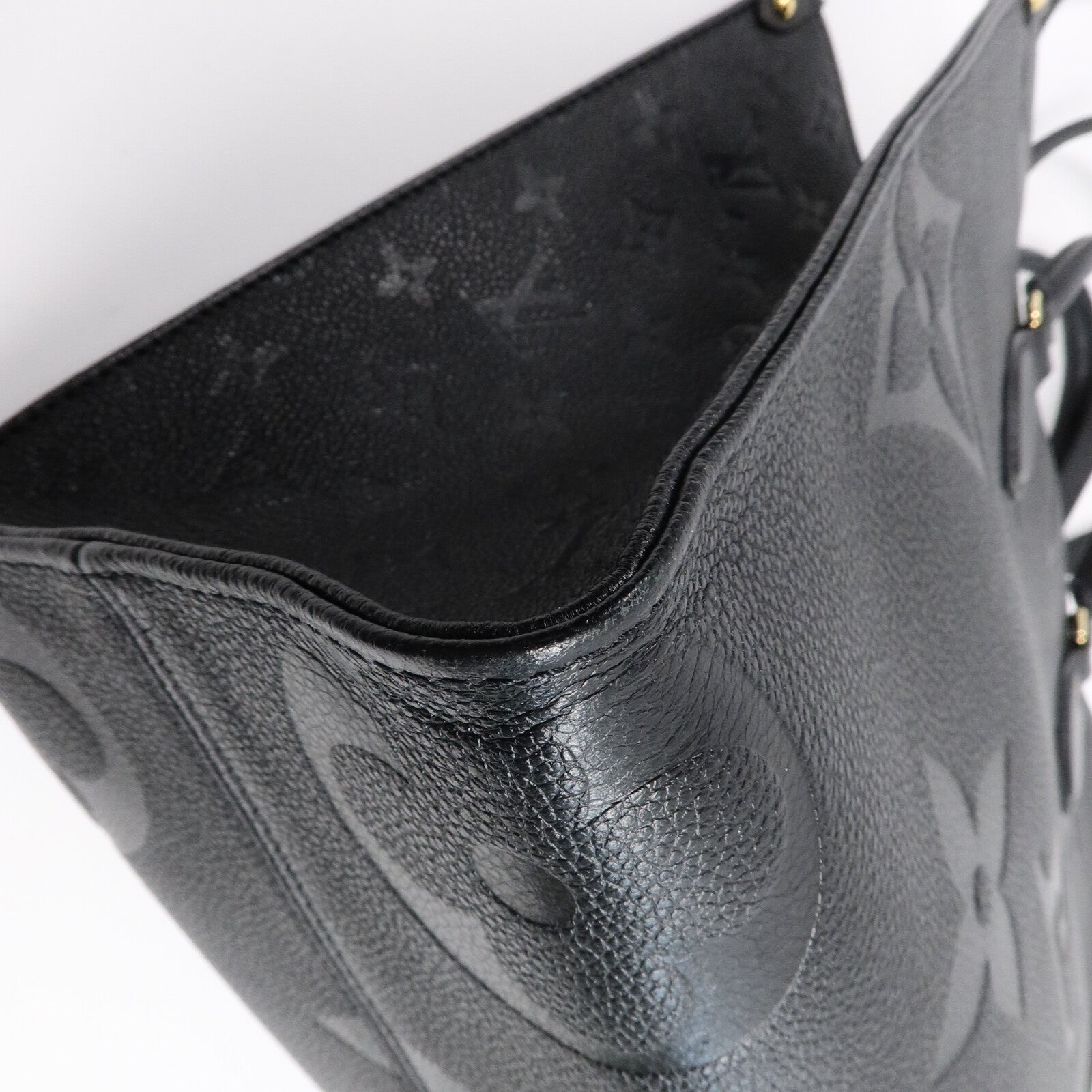 LOUIS VUITTON OnTheGo M45595 2-Way Bag Calfskin 12