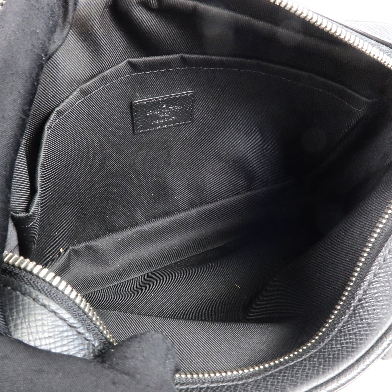 LOUIS VUITTON Outdoor Messenger M30233 Shoulder Bag Coated Canvas 5