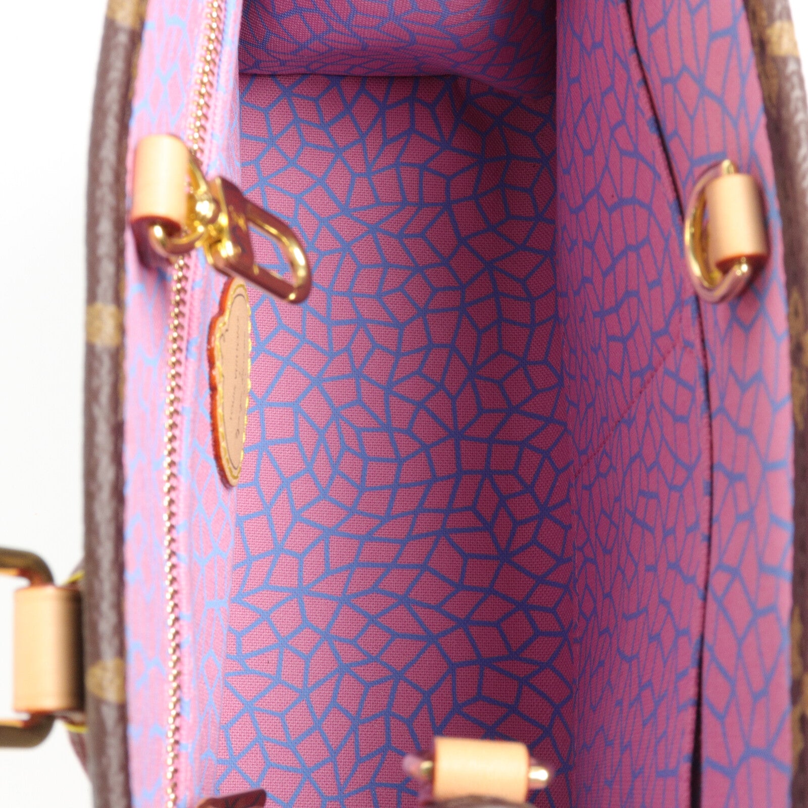 LOUIS VUITTON OnTheGo M46467 兩用包 塗層帆布 5