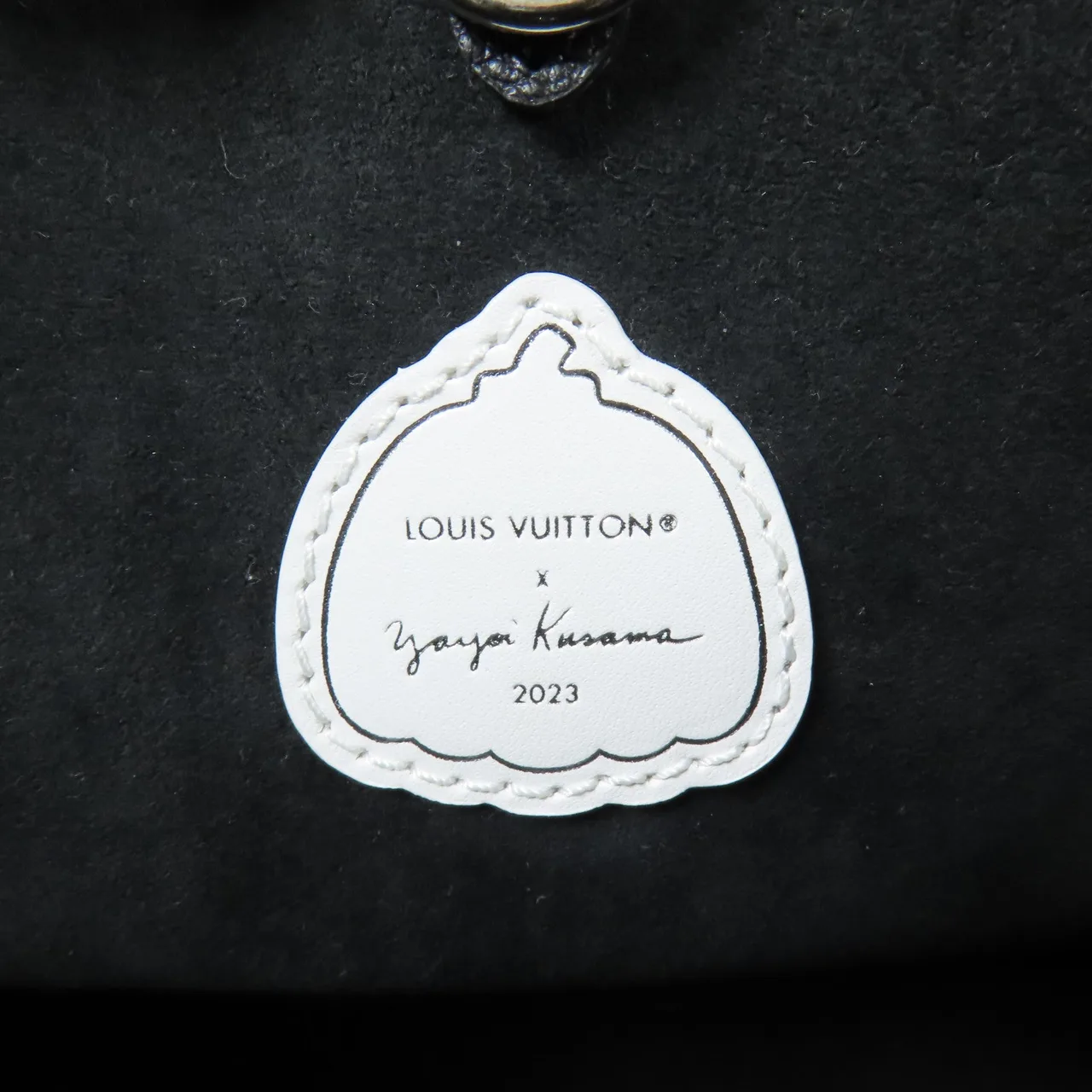 LOUIS VUITTON OnTheGo M46389 兩用包 皮革 黑色 / Black 皮革 中古品A - 縮圖 11