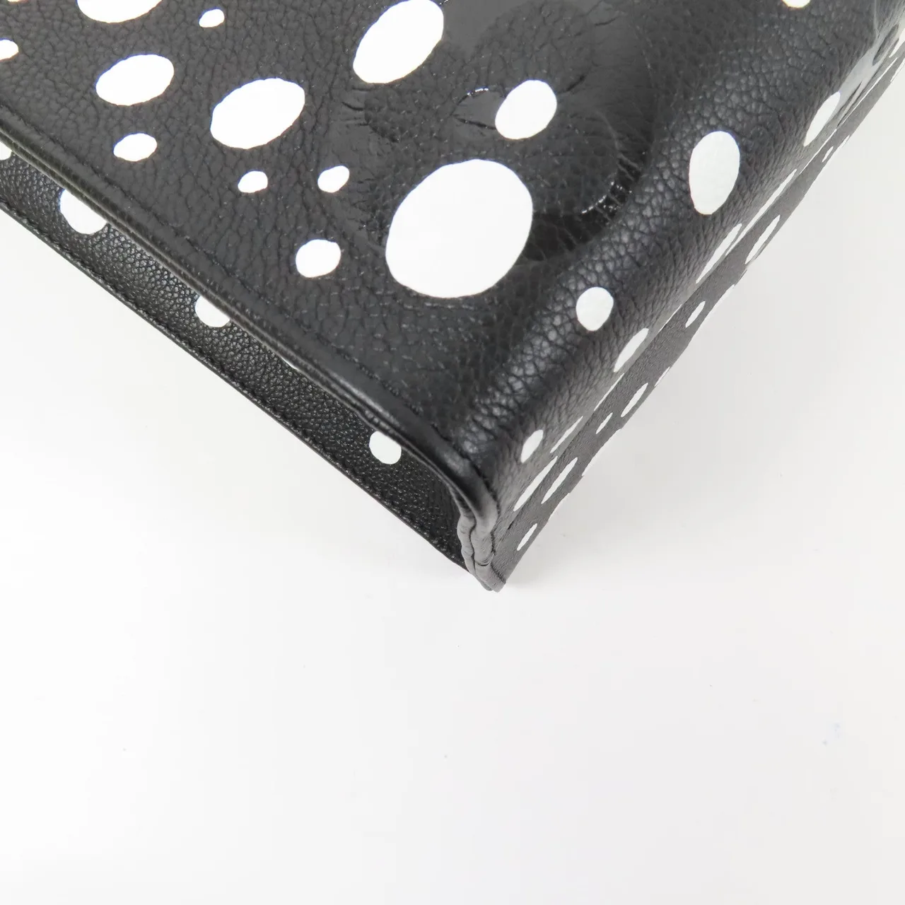 LOUIS VUITTON OnTheGo M46389 兩用包 皮革 黑色 / Black 皮革 中古品A - 縮圖 16