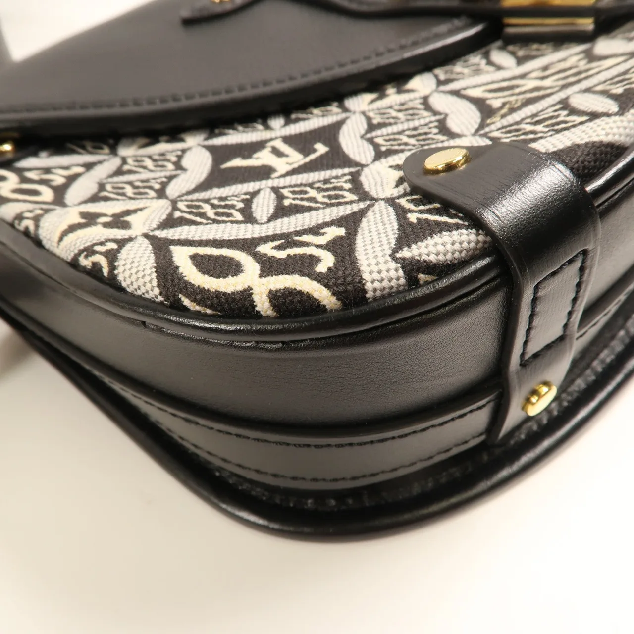 LOUIS VUITTON Saumur M57488 肩背包 皮革 黑色 皮革 中古品A - 縮圖 5