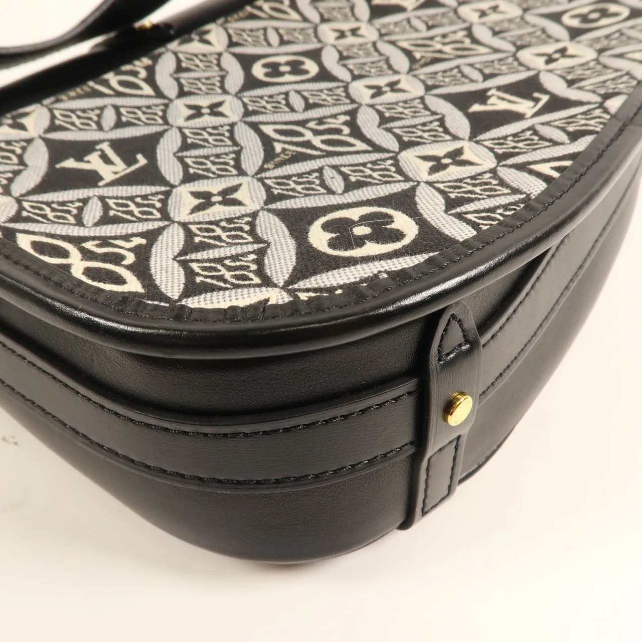 LOUIS VUITTON Saumur M57488 肩背包 皮革 黑色 皮革 中古品A - 縮圖 7