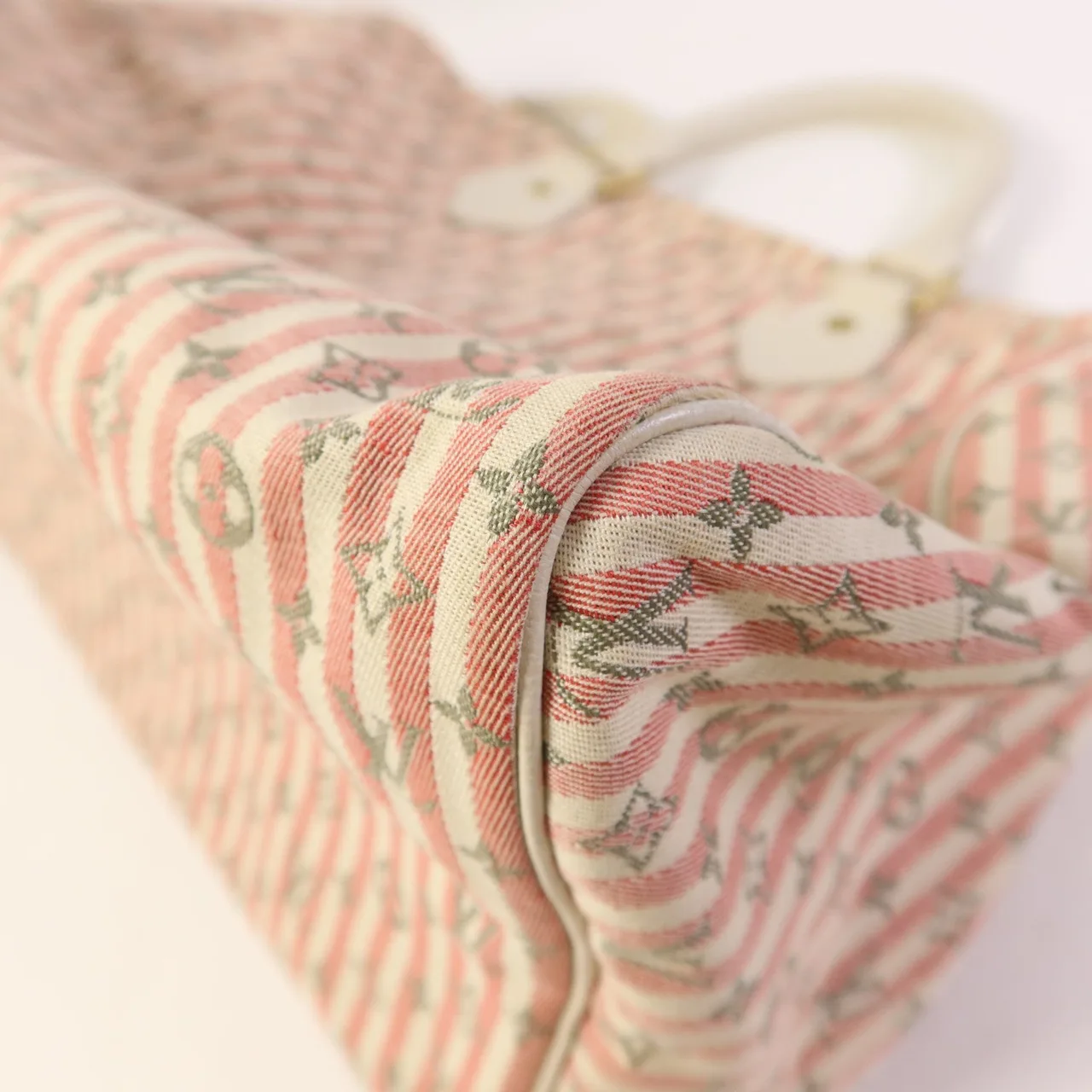 LOUIS VUITTON Croisette 肩背包 帆布 粉色 / 白色 / Pink 帆布 中古品B - 縮圖 11