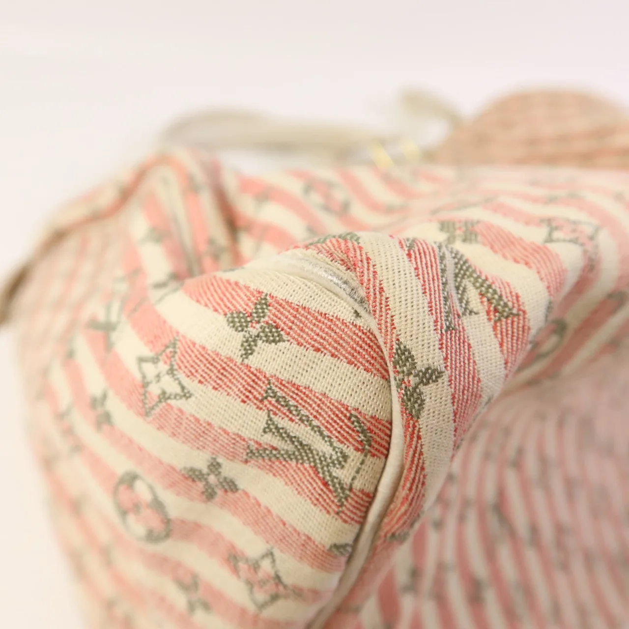 LOUIS VUITTON Croisette 肩背包 帆布 粉色 / 白色 / Pink 帆布 中古品B - 縮圖 14