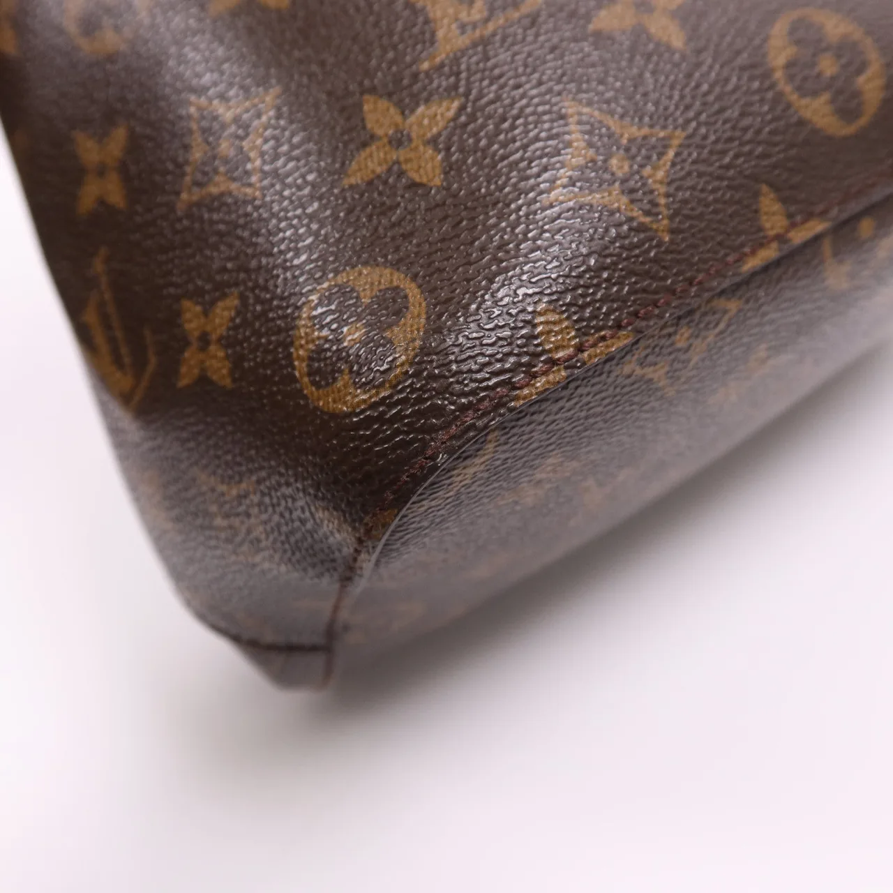 LOUIS VUITTON NeoNoe M44021 肩背包 塗層帆布 紅色 / Brown 塗層帆布 中古品B - 縮圖 6