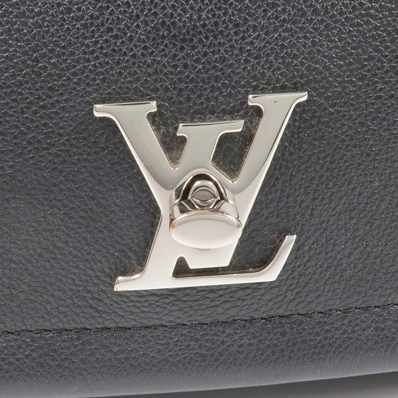 LOUIS VUITTON Lock Me M51200 兩用包 牛皮 黑色 / Black 牛皮 中古品A - 縮圖 7
