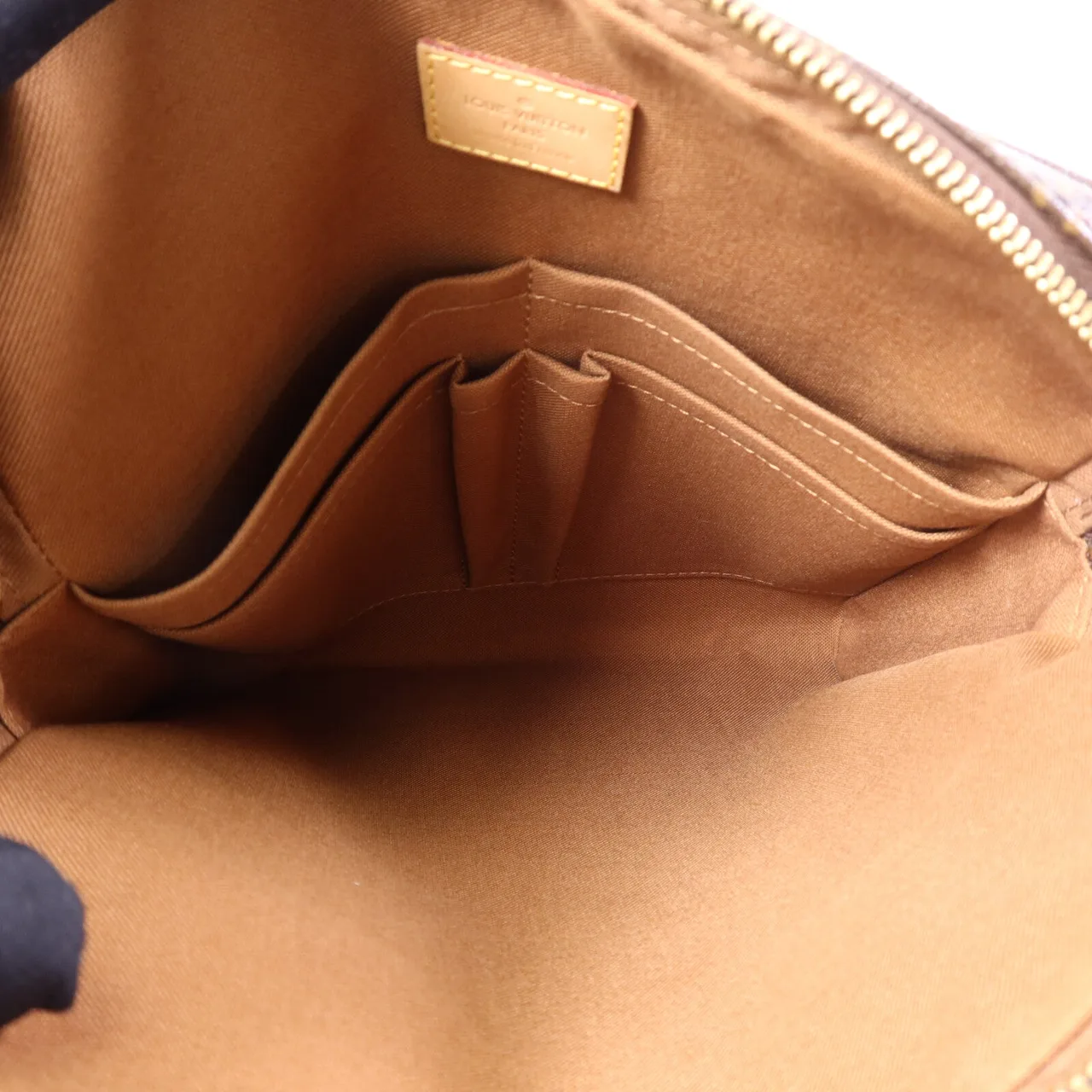 LOUIS VUITTON Beaubourg M97037 肩背包 塗層帆布 棕色 / Brown 塗層帆布 中古品A - 縮圖 5