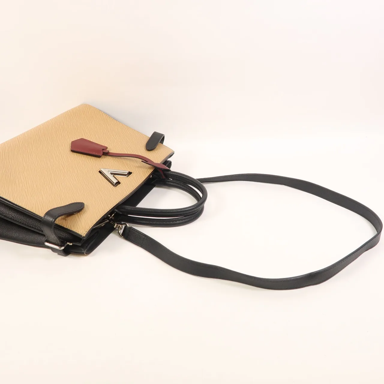 LOUIS VUITTON Twist M51846 2-Way Bag Calfskin 米色 / Camel Calfskin Rank B - Thumbnail 8