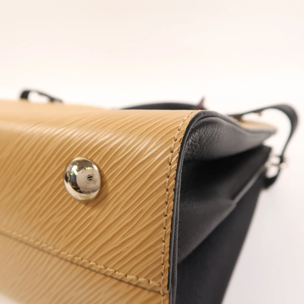 LOUIS VUITTON Twist M51846 2-Way Bag Calfskin 米色 / Camel Calfskin Rank B - Thumbnail 10