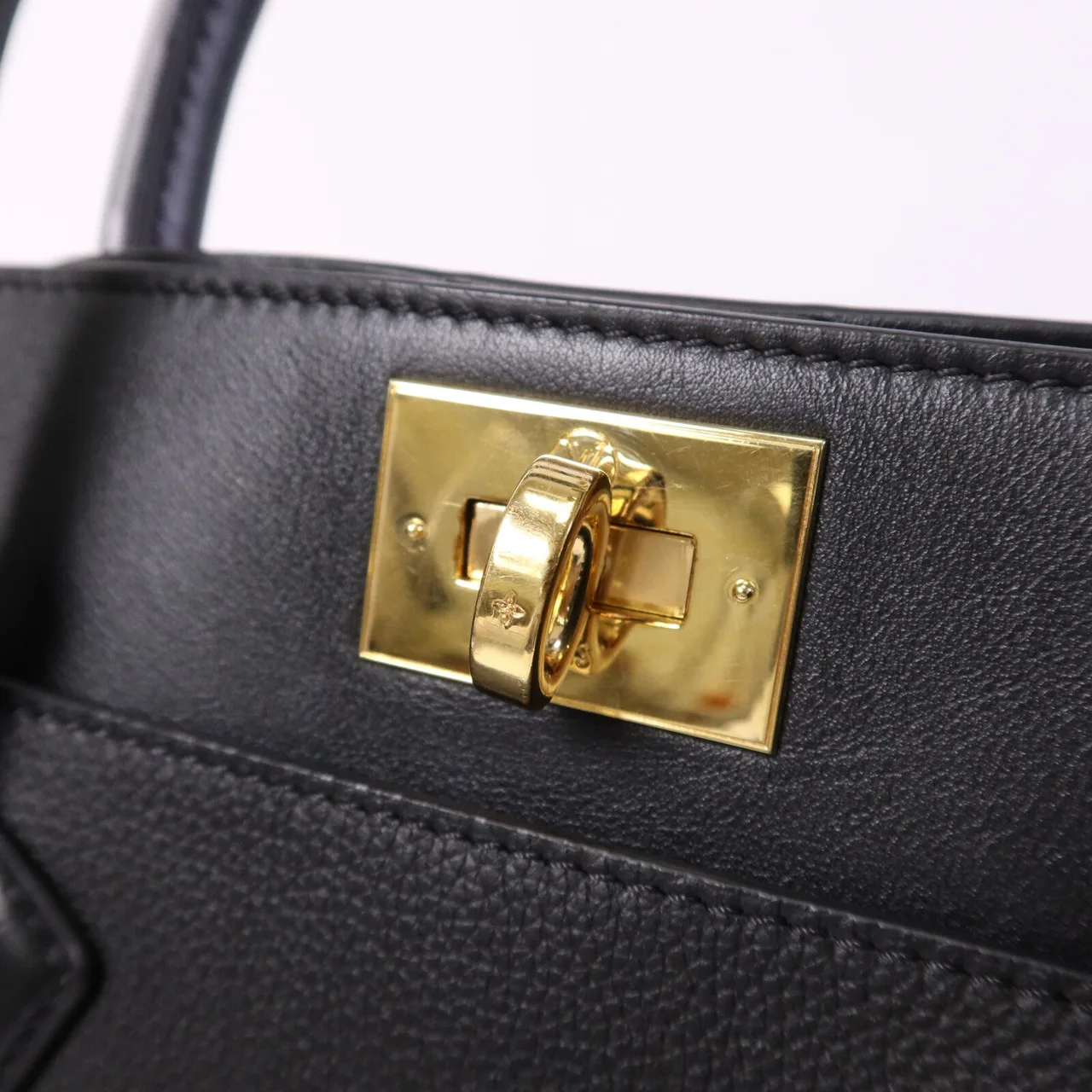 LOUIS VUITTON On My Side M53826 Shoulder Bag Coated Canvas 黑色 Coated Canvas Rank A - Thumbnail 7