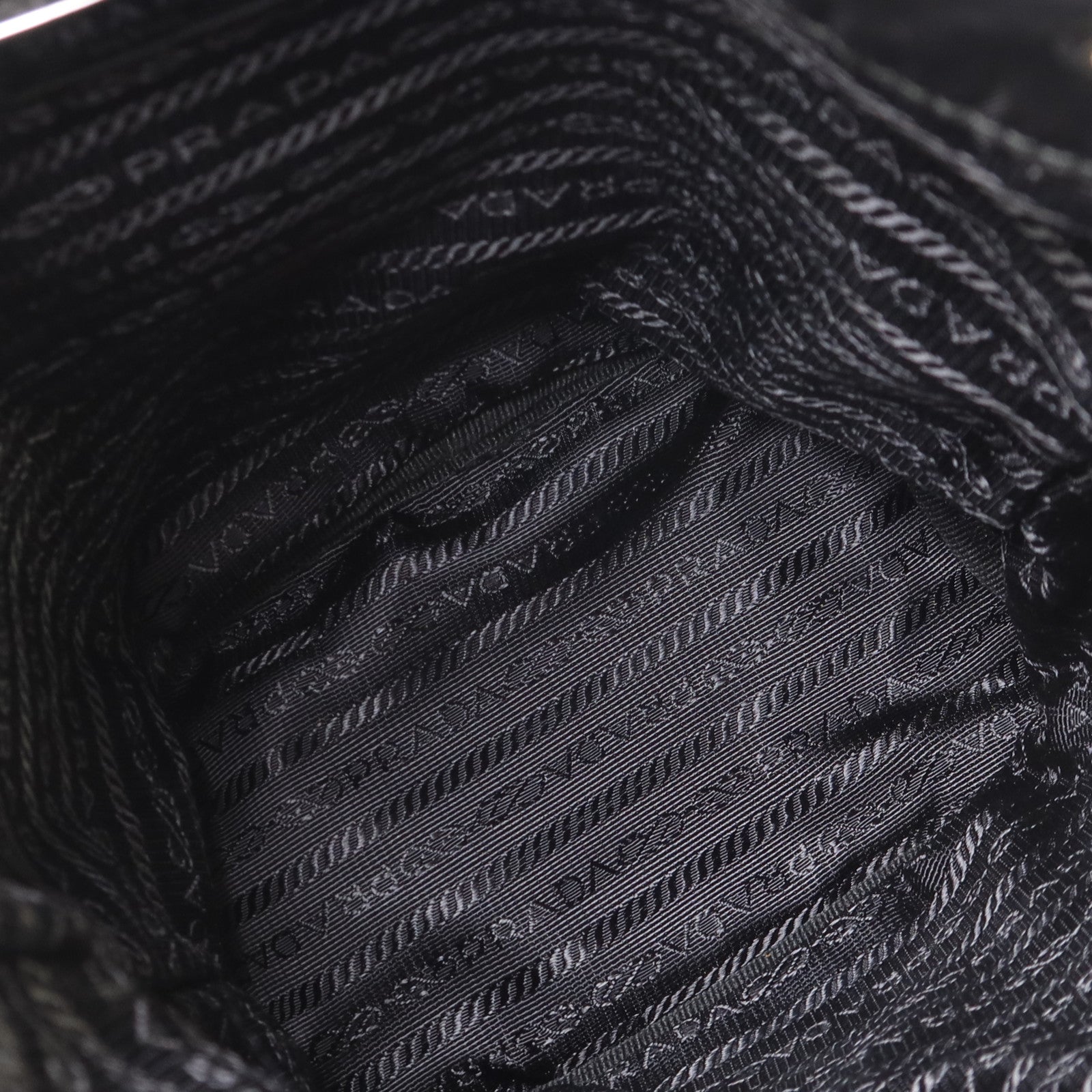 LOUIS VUITTON 1NS369 手拿包 尼龍 5