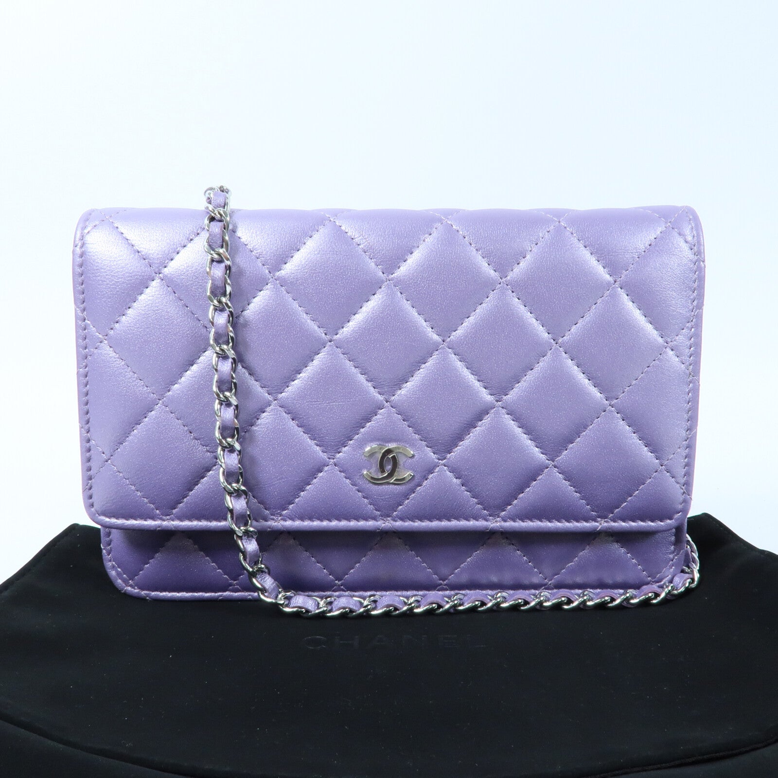 LOUIS VUITTON AP0250 Shoulder Bag Lambskin 19