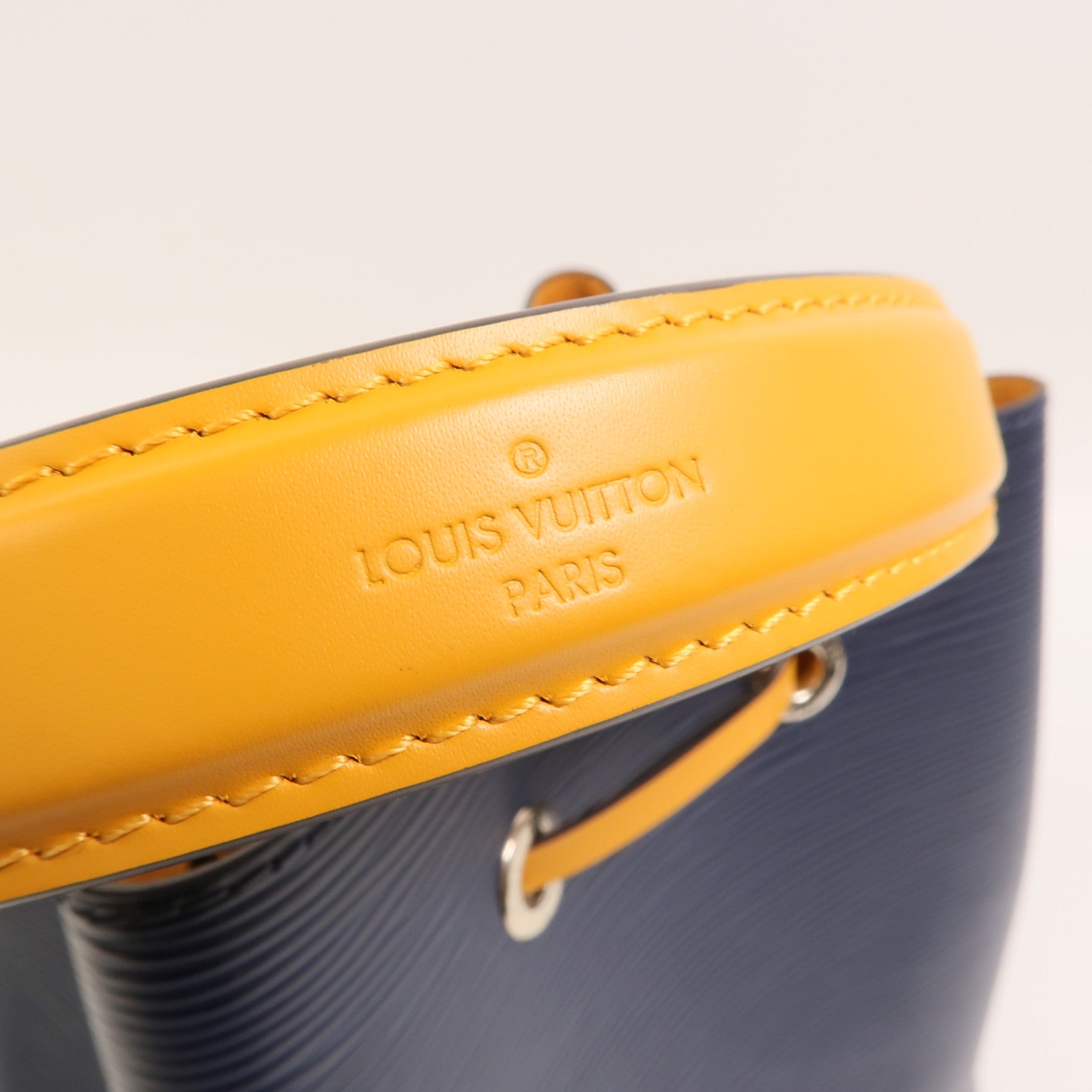 LOUIS VUITTON NeoNoe M53610 2-Way Bag Calfskin 6