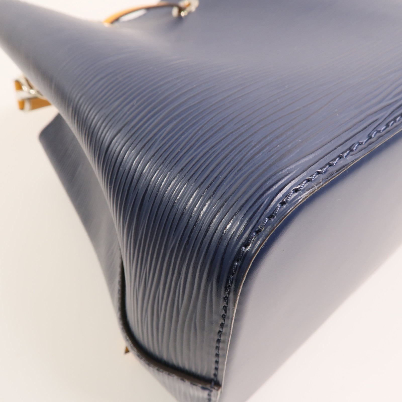 LOUIS VUITTON NeoNoe M53610 2-Way Bag Calfskin 14