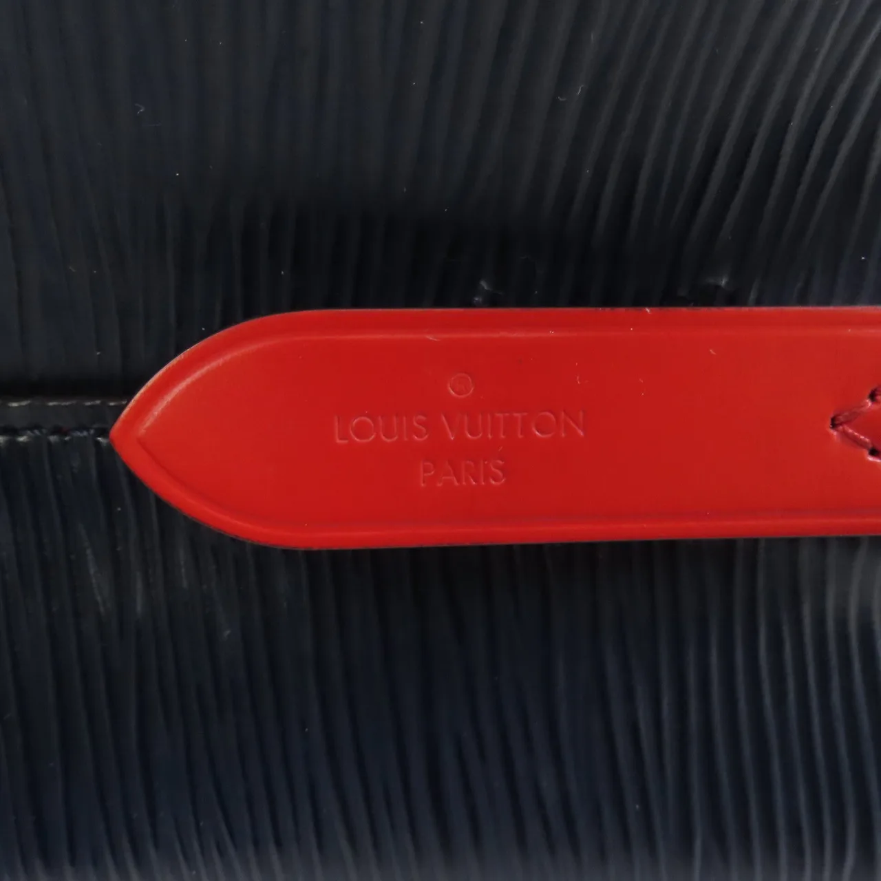 LOUIS VUITTON NeoNoe M45306 兩用包 牛皮 海軍藍 / 紅色 / Blue 牛皮 中古品B - 縮圖 6